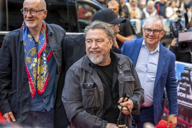 ABB 4VONHIER- Peter Lohmeyer (Schauspieler), Armin Rohde (Schauspieler), Joachim Krol, (Schauspieler) zu Gast auf dem roten Teppich bei der WDR TV Film Premiere Vier von Hier in der Lichtburg, Kinopremiere in Essen am 21.94.2026