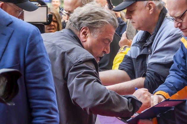 ABB 4VONHIER- Armin Rohde (Schauspieler) zu Gast auf dem roten Teppich bei der WDR TV Film Premiere Vier von Hier in der Lichtburg, Kinopremiere in Essen am 21.94.2026