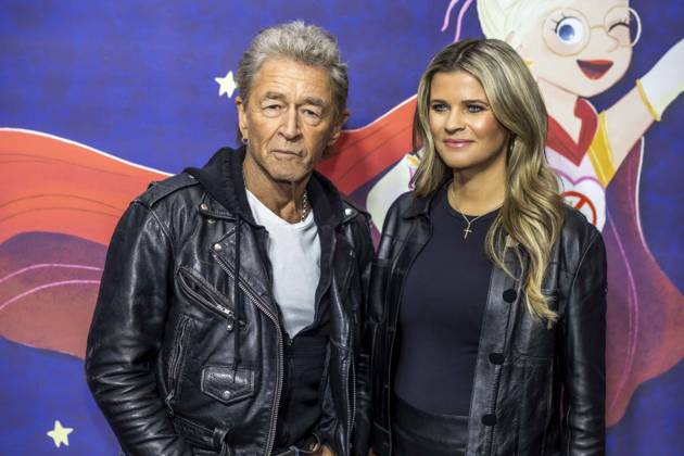ABB MAFFAYBUCH - Peter Maffay und Frau Hendrikje Balsmeyer bei der Vorstellung Kinderbuchveroeffentlichung Der unerwuenschte Gast von Hendrikje Balsmeyer,mit einem Vorwort von Peter Maffay im Music Store Koeln am 21.02.2026 in Koeln