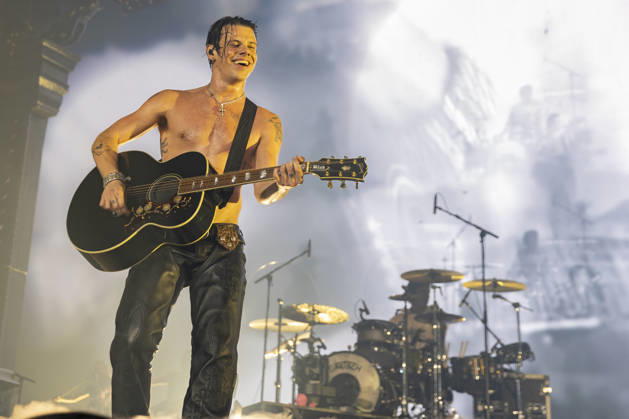 Yungblud performs live at Utilita Arena in Newcastle, UK, 21 April 2026 Yungblud performs live at Utilita Arena in Newcastle, UK, 21 April 2026., Credit:David Wala Avalon England, Tyne and Wear, Newcastle upopn Tyne  Copyright: xDavidxWalax xAvalonx 1093405227