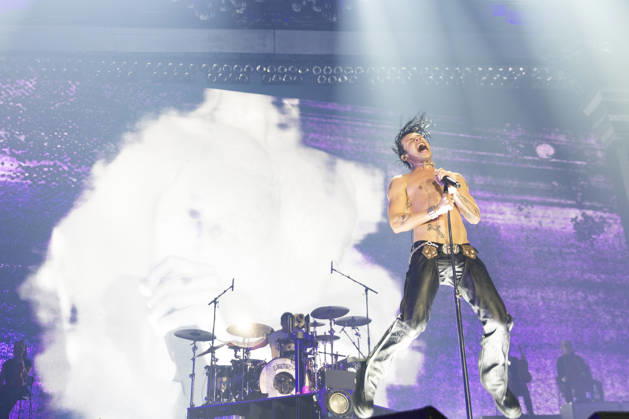Yungblud performs live at Utilita Arena in Newcastle, UK, 21 April 2026 Yungblud performs live at Utilita Arena in Newcastle, UK, 21 April 2026., Credit:David Wala Avalon England, Tyne and Wear, Newcastle upopn Tyne  Copyright: xDavidxWalax xAvalonx 1093405319