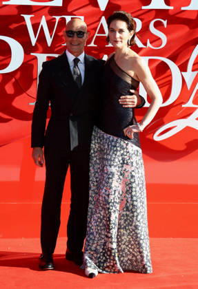 European premiere of The Devil Wears Prada 2 at Vue and Cineworld, Leiceser Square, London, UK Stanley Tucci and wife Felicity Blunt attend European premiere of The Devil Wears Prada 2 at Vue and Cineworld in London, England on the 22nd April 2026. London Vue and Cineworld UK Copyright: xFredxDuvalx