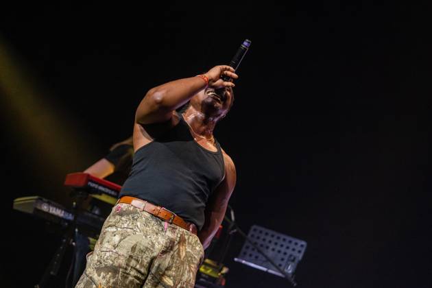 April 22, 2026, Shanghai, Shanghai, China: MCKINLEY DIXON performs live at Modern Sky Lab during his Magic, Alive! China tour, in Shanghai, China, on April 22, 2026. Shanghai China  - ZUMAa290 20260422_zep_a290_015 Copyright: xAndreaxAimarx