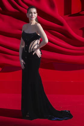 Anne Hathaway bei der Europapremiere des Kinofilms The Devil Wears Prada 2 Der Teufel trägt Prada 2 im Cineworld Leicester Square & Vue West End. London, 22.04.2026