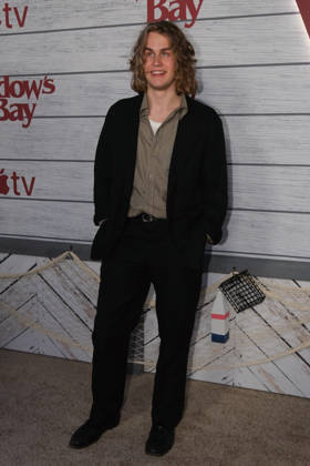 NEW YORK, NEW YORK - APRIL 22: Beck Nolan at Apple s Widow s Bay New York Premiere at Regal Union SKate O Flynn quare on April 22, 2026 in New York City. Credit: AdMedia USA  - ZUMAa123 20260422_zaa_a123_113 Copyright: xChrisxGonzalezx