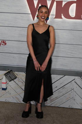 NEW YORK, NEW YORK - APRIL 22: Kalala Kiwanuka-Woernleat Apple s Widow s Bay New York Premiere at Regal Union SKate O Flynn quare on April 22, 2026 in New York City. Credit: AdMedia USA  - ZUMAa123 20260422_zaa_a123_133 Copyright: xChrisxGonzalezx