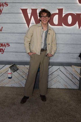 NEW YORK, NEW YORK - APRIL 22:Charles Flaherty Apple s Widow s Bay New York Premiere at Regal Union SKate O Flynn quare on April 22, 2026 in New York City. Credit: AdMedia USA  - ZUMAa123 20260422_zaa_a123_152 Copyright: xChrisxGonzalezx