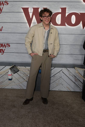 NEW YORK, NEW YORK - APRIL 22:Charles Flaherty Apple s Widow s Bay New York Premiere at Regal Union SKate O Flynn quare on April 22, 2026 in New York City. Credit: AdMedia USA  - ZUMAa123 20260422_zaa_a123_157 Copyright: xChrisxGonzalezx