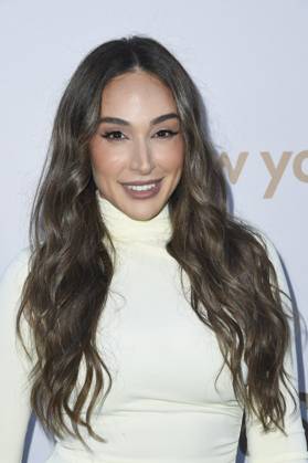 Danielle Robay at arrivals for The Environmental Working Group and Know Your Value Annual Earth Day Dinner, Skirball Cultural Center, Los Angeles, CA, April 22, 2026. Photo By: Elizabeth Goodenough Everett Collection The Environmental Working Group and Know Your Value Annual Earth Day Dinner PUBLICATIONXNOTxINxCANxCHNxFRAxITAxJPNxNORxPOLxRUSxESPxUKxUSA