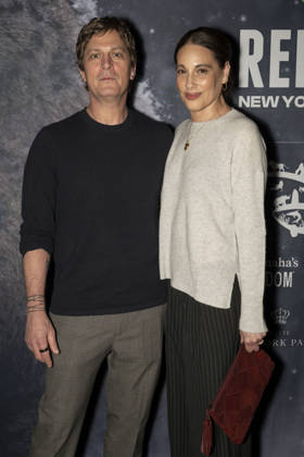 April 22, 2026, New York, New York, USA: ROB THOMAS and MARISOL THOMAS walk the green carpet on Earth Day to launch the REEL WILD New York Film Festival, hosted by The Wildlife Conservation Society at The Paley Center in New York. 22 April 2026 New York USA  - ZUMAa265 20260422_zep_a265_059 Copyright: xEricxAcquayex