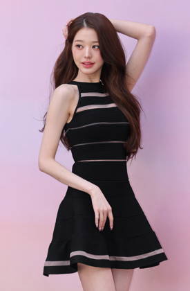 S. Korean singer Jang Won-young S. Korean singer Jang Won-young Jang Won-young, a member of South Korean girl group Ive, attends a publicity event for the Dyson Supersonic Travel Lounge in Seoul on April 23, 2026, to promote the household appliance brand Dyson. (Yonhap) 2026-04-23 15:38:41 < 1980-2026 YONHAPNEWS AGENCY. .> ¼­¿ïÆ¯º°½Ã EDITORIAL USE ONLY  Copyright: xx PYH2026042316640034400 YonhapxNewsx yonphotos251716