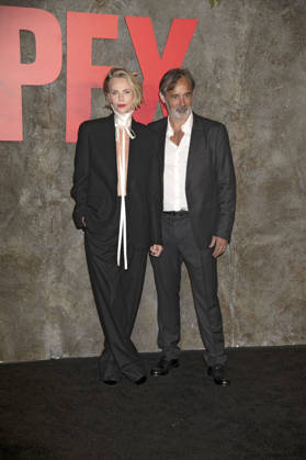 Charlize Theron und Baltasar Kormakur bei der Premiere des Netflix-Films Apex im Paris Theatre. New York, 22.04.2026