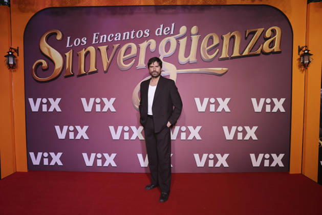 Los Encantos del Sinverguenza Red Carpet Juan Felipe Samper attends the red carpet for ˜Los Encantos del Sinverguenza™ tv series at Videocine. on April 22, 2026 in Mexico City, Mexico. (Photo by Yamak Perea Eyepix Group) Copyright: xYamakxPerea xEyepixxGroupx YP_22042026_181466
