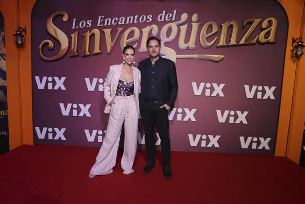 Los Encantos del Sinverguenza Red Carpet Carolina Miranda and Manolo Cardona attend the red carpet for ˜Los Encantos del Sinverguenza™ tv series at Videocine. on April 22, 2026 in Mexico City, Mexico. (Photo by Yamak Perea Eyepix Group) Copyright: xYamakxPerea xEyepixxGroupx YP_22042026_181524