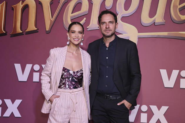 Los Encantos del Sinverguenza Red Carpet Carolina Miranda and Manolo Cardona attend the red carpet for ˜Los Encantos del Sinverguenza™ tv series at Videocine. on April 22, 2026 in Mexico City, Mexico. (Photo by Yamak Perea Eyepix Group) Copyright: xYamakxPerea xEyepixxGroupx YP_22042026_181526