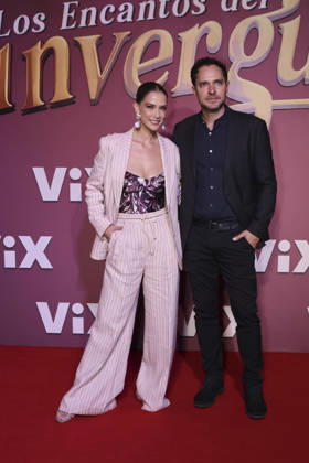Los Encantos del Sinverguenza Red Carpet Carolina Miranda and Manolo Cardona attend the red carpet for ˜Los Encantos del Sinverguenza™ tv series at Videocine. on April 22, 2026 in Mexico City, Mexico. (Photo by Yamak Perea Eyepix Group) Copyright: xYamakxPerea xEyepixxGroupx YP_22042026_181529
