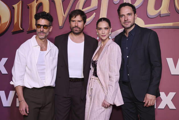 Los Encantos del Sinverguenza Red Carpet (L-R) Erick Elias, Juan Felipe Samper, Carolina Miranda and Manolo Cardona attend the red carpet for ˜Los Encantos del Sinverguenza™ tv series at Videocine. on April 22, 2026 in Mexico City, Mexico. (Photo by Yamak Perea Eyepix Group) Copyright: xYamakxPerea xEyepixxGroupx YP_22042026_181548