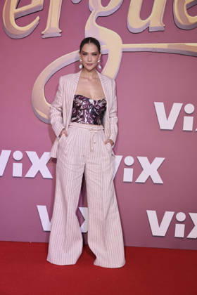 Los Encantos del Sinverguenza Red Carpet Carolina Miranda attends the red carpet for ˜Los Encantos del Sinverguenza™ tv series at Videocine. on April 22, 2026 in Mexico City, Mexico. (Photo by Yamak Perea Eyepix Group) Copyright: xYamakxPerea xEyepixxGroupx YP_22042026_181380