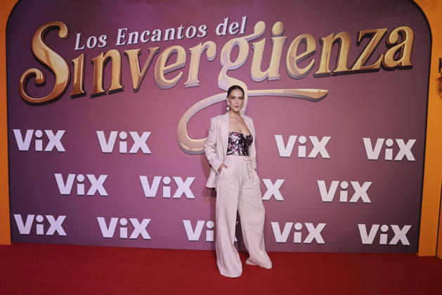 Los Encantos del Sinverguenza Red Carpet Carolina Miranda attends the red carpet for ˜Los Encantos del Sinverguenza™ tv series at Videocine. on April 22, 2026 in Mexico City, Mexico. (Photo by Yamak Perea Eyepix Group) Copyright: xYamakxPerea xEyepixxGroupx YP_22042026_181385
