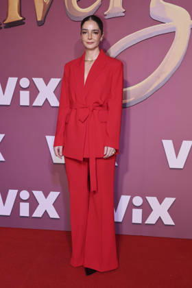 Los Encantos del Sinverguenza Red Carpet Elena Medina attends the red carpet for ˜Los Encantos del Sinverguenza™ tv series at Videocine. on April 22, 2026 in Mexico City, Mexico. (Photo by Yamak Perea Eyepix Group) Copyright: xYamakxPerea xEyepixxGroupx YP_22042026_181418