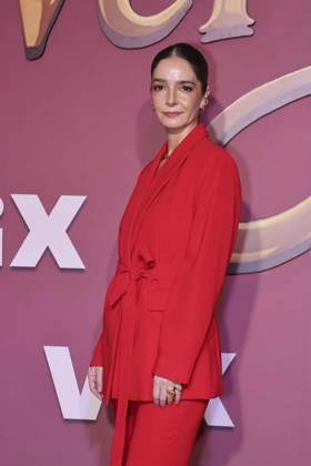 Los Encantos del Sinverguenza Red Carpet Elena Medina attends the red carpet for ˜Los Encantos del Sinverguenza™ tv series at Videocine. on April 22, 2026 in Mexico City, Mexico. (Photo by Yamak Perea Eyepix Group) Copyright: xYamakxPerea xEyepixxGroupx YP_22042026_181424