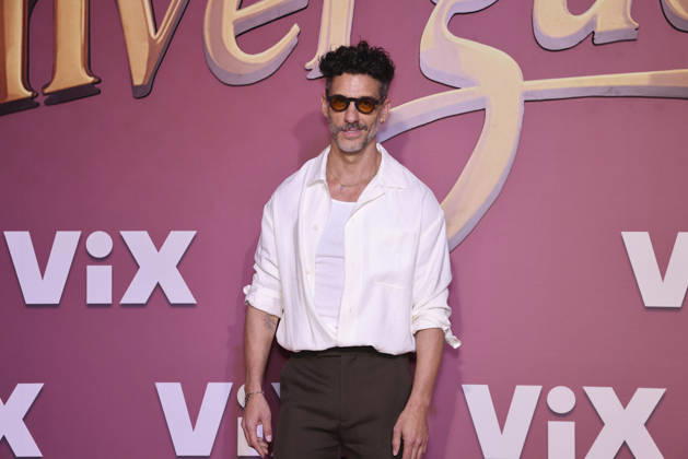 Los Encantos del Sinverguenza Red Carpet Erick Elias attends the red carpet for ˜Los Encantos del Sinverguenza™ tv series at Videocine. on April 22, 2026 in Mexico City, Mexico. (Photo by Yamak Perea Eyepix Group) Copyright: xYamakxPerea xEyepixxGroupx YP_22042026_181450