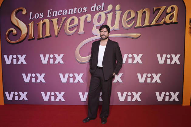 Los Encantos del Sinverguenza Red Carpet Juan Felipe Samper attends the red carpet for ˜Los Encantos del Sinverguenza™ tv series at Videocine. on April 22, 2026 in Mexico City, Mexico. (Photo by Yamak Perea Eyepix Group) Copyright: xYamakxPerea xEyepixxGroupx YP_22042026_181473