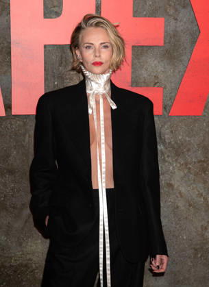 Arrivals for the New York premiere of Netflix s Apex at the Plaza Hotel Featuring: Charlize Theron Where: New York, United States When: 22 Apr 2026 Credit: Janet Mayer INSTARimages.com EDITORIAL USE ONLY. NOT FOR USE BY NEWSPAPERS BASED IN THE UK. Copyright: xx instar55637159