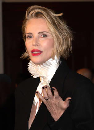 Arrivals for the New York premiere of Netflix s Apex at the Plaza Hotel Featuring: Charlize Theron Where: New York, United States When: 22 Apr 2026 Credit: Janet Mayer INSTARimages.com EDITORIAL USE ONLY. NOT FOR USE BY NEWSPAPERS BASED IN THE UK. Copyright: xx instar55637181