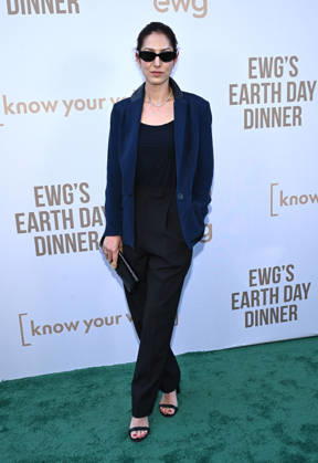 The Environmental Working Group x Know Your Values Annual Earth Day Dinner Esther Song arriving to The Environmental Working Group x Know Your Values Annual Earth Day Dinner at Skirball Cultural Center on April 22, 2026 in Los Angeles, CA. Los Angeles Skirball Cultural Center California USA Copyright: xLISAxOConnor AFF-USA.comx