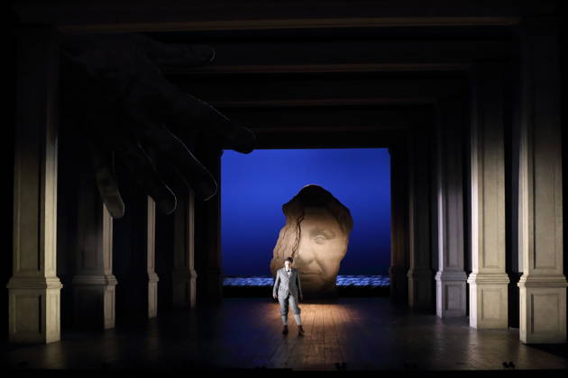 Martina Baroni (als Sesto) während der Fotoprobe für Giulio Cesare in Egitto in der Deutschen Oper in Berlin, 22. April 2026. Dramma per musica in drei Akten von Georg Friedrich Händel. Musikalische Leitung Alessandro Quarta. Inszenierung David McVicar. Bühne Robert Jones. Kostüme Brigitte Reiffenstuel. Premiere ist am 25. April 2026. Deutsche Oper Berlin Giulio Cesare in Egitto