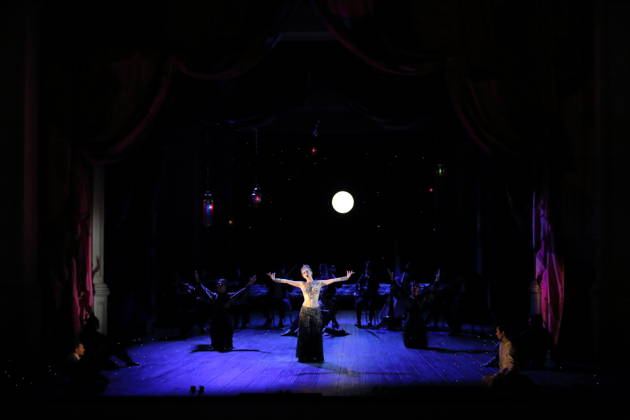 Elena Tsallagova (als Cleopatra) während der Fotoprobe für Giulio Cesare in Egitto in der Deutschen Oper in Berlin, 22. April 2026. Dramma per musica in drei Akten von Georg Friedrich Händel. Musikalische Leitung Alessandro Quarta. Inszenierung David McVicar. Bühne Robert Jones. Kostüme Brigitte Reiffenstuel. Premiere ist am 25. April 2026. Deutsche Oper Berlin Giulio Cesare in Egitto