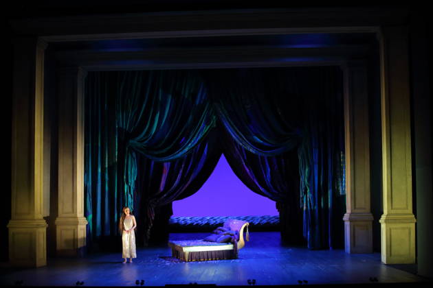Elena Tsallagova (als Cleopatra) während der Fotoprobe für Giulio Cesare in Egitto in der Deutschen Oper in Berlin, 22. April 2026. Dramma per musica in drei Akten von Georg Friedrich Händel. Musikalische Leitung Alessandro Quarta. Inszenierung David McVicar. Bühne Robert Jones. Kostüme Brigitte Reiffenstuel. Premiere ist am 25. April 2026. Deutsche Oper Berlin Giulio Cesare in Egitto