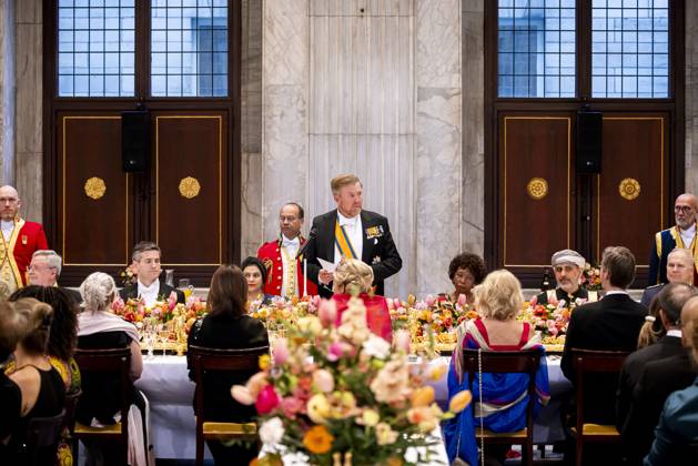 Amsterdam, The Netherlands, 2026-04-23 19:39:42 AMSTERDAM, 23-04-2026, Royal Palace on Dam Square. King Willem Alexander and Queen Maxima receive the Diplomatic Corps for a dinner at the Royal Palace on Dam Square. PHOTO: NLBeeld POOL Patrick van Katwijk Credit: NL Beeld Patrick van Emst  Copyright: xx x