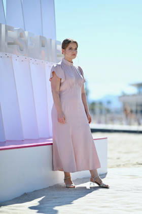 Half Man Photocall - The 9th Cannes Series International Festival. FC CANNES, FRANCE - APRIL 23 Alexandra Brodski attends the Half Man Photocall at the 9th Cannes Series International Festival at Plage Du Majestic on April 23, 2026 in Cannes, France. Photo by Franck Castel ABACAPRESS.COM Cannes France  Copyright: xCastelxFranck ABACAx