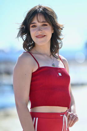p tain De Soiree Photocall - The 9th Cannes Series International Festival. FC CANNES, FRANCE - APRIL 23 Lou Howard attends the P tain De Soiree Photocall at the 9th Cannes Series International Festival at Plage Du Majestic on April 23, 2026 in Cannes, France.. Photo by Franck Castel ABACAPRESS.COM Cannes France  Copyright: xCastelxFranck ABACAx