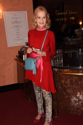 Kerstin Fernstroem Schauspielerin Muenchen 23.04.2026 Komoedie Bayerischer Hof Premiere Weinprobe fuer Anfaenger Foto Muenchen