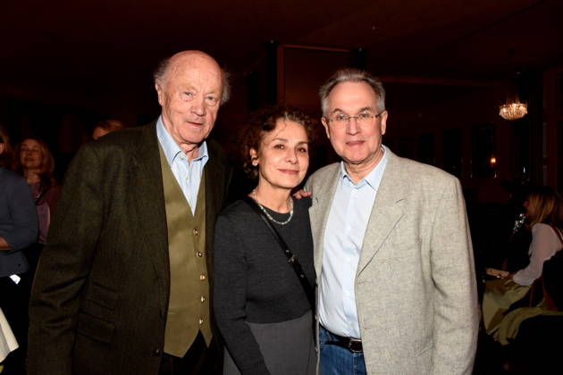 Hans Stadlbauer Schauspieler Adela Norbert Heckner Schauspieler Muenchen 23.04.2026 Komoedie Bayerischer Hof Premiere Weinprobe fuer Anfaenger Foto Muenchen