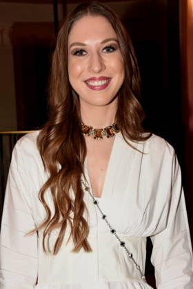 Alana Siegel Tochter von Ralph Siegel Komponist Muenchen 23.04.2026 Komoedie Bayerischer Hof Premiere Weinprobe fuer Anfaenger Foto Muenchen