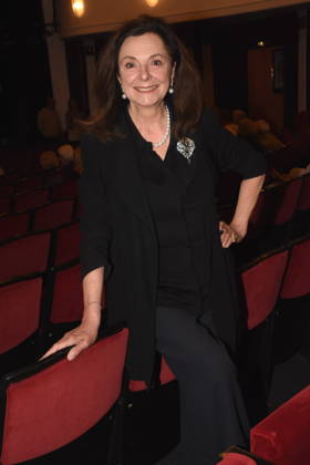 Uschi Daemmrich-von Luttitz Moderatorin Muenchen 23.04.2026 Komoedie Bayerischer Hof Premiere Weinprobe fuer Anfaenger Foto Muenchen