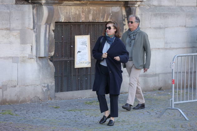 Nathalie Baye Funeral - Paris Emmanuelle Devos attending the funeral of French actress Nathalie Baye at Saint Sulpice Church, in Paris, France on April 24, 2026. Photo by Nasser Berzane ABACAPRESS.COM Paris France  Copyright: xBerzanexNasser ABACAx