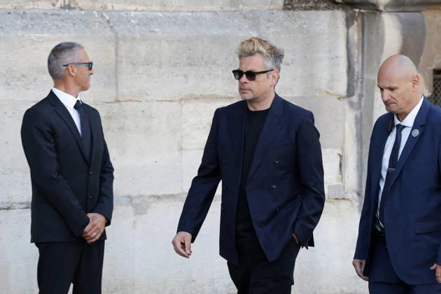 Benjamin Biolay Obsèques de Nathalie Baye en léglise Saint Sulpice à Paris le 23 avril 2026 Dominique Jacovides Coadic Guirec Bestimage Paris France  Copyright: xCOADIC-JACOVIDESx xBESTIMAGExCOADIC-JACOVIDESx xBESTIMAGEx