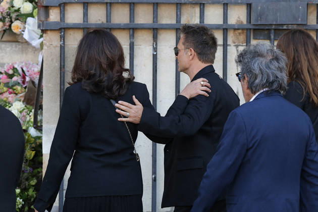 David Hallyday and his wife Alexandra Pastor Nathalie Bayes funeral at Saint Sulpice church in Paris on April 23, 2026 Dominique Jacovides Coadic Guirec Bestimage Paris France  Copyright: xCOADIC-JACOVIDESx xBESTIMAGExCOADIC-JACOVIDESx xBESTIMAGEx