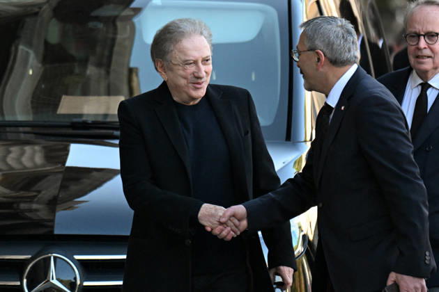 Nathalie Baye Funeral - Paris Michel Drucker attending the funeral of French actress Nathalie Baye at Saint Sulpice Church, in Paris, France on April 24, 2026. Photo by Lionel Urman ABACAPRESS.COM Paris Ile-de-France France  Copyright: xUrmanxLionel ABACAx