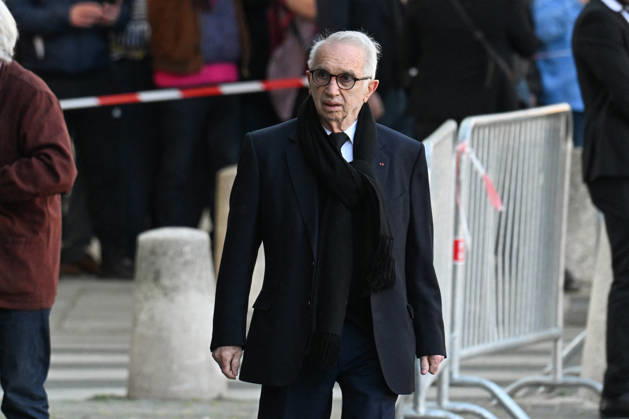 Nathalie Baye Funeral - Paris Alain Terzian attending the funeral of French actress Nathalie Baye at Saint Sulpice Church, in Paris, France on April 24, 2026. Photo by Lionel Urman ABACAPRESS.COM Paris Ile-de-France France  Copyright: xUrmanxLionel ABACAx