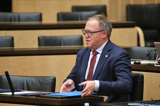 Berlin, Deutschland, 24.04.2026: Bundesrat: 1064. Sitzung des Bundesrates (Sondersitzung): Mario Voigt, CDU, Thüringen Copyright: xdtsxNachrichtenagenturx dts_116639