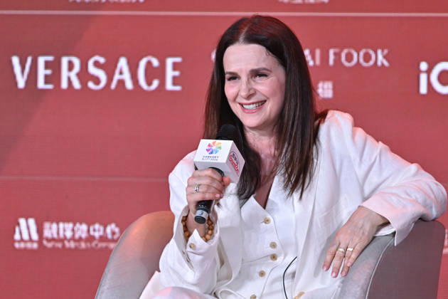 (260424) -- BEIJING, April 24, 2026 -- This photo taken on April 24, 2026 shows Juliette Binoche at the Juliette Binoche Masterclass held during the 16th Beijing International Film Festival (BJIFF), in Beijing, capital of China. Themed A Journey Without Borders: Juliette Binoche s Artistic Exploration , the event featured the professional experience and artistic insights of renowned French actress Juliette Binoche. Binoche is also the jury president of the 16th Tiantan Award of the BJIEF. ) CHINA-BEIJING-BJIFF-JULIETTE BINOCHE MASTERCLASS (CN) LixXin 