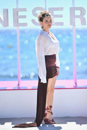 9th Cannes Series - Romane Jimonet, AKA Romy Photocall. FC CANNES, FRANCE - APRIL 24 Romane Jimonet, AKA Romy, attends the Romy Photocall at the 9th Canneseries International Festival on April 24, 2026 in Cannes, France. . Photo by Franck Castel ABACAPRESS.COM Cannes France  Copyright: xCastelxFranck ABACAx