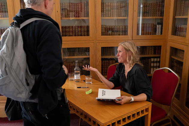 Sophie Raworth speaking at Cambridge Literary Festival 2026 at Cambridge Union in Cambridge, UK on 24 April 2026 Sophie Raworth at Sophie Raworth speaking at Cambridge Literary Festival 2026 at Cambridge Union in Cambridge, UK on 24 April 2026, Credit:Stephen Keable Avalon UK, Cambridgeshire, Cambridge, Cambridge Union  Copyright: xStephenxKeablex xAvalonx 1094070811