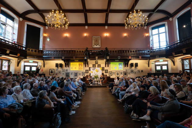 Sophie Raworth speaking at Cambridge Literary Festival 2026 at Cambridge Union in Cambridge, UK on 24 April 2026 Catherine Carr, Sophie Raworth at Sophie Raworth speaking at Cambridge Literary Festival 2026 at Cambridge Union in Cambridge, UK on 24 April 2026, Credit:Stephen Keable Avalon UK, Cambridgeshire, Cambridge, Cambridge Union  Copyright: xStephenxKeablex xAvalonx 1094070834